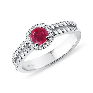 LUXURY RUBY AND DIAMOND RING IN WHITE GOLD - RUBY ENGAGEMENT RINGS - ENGAGEMENT RINGS
